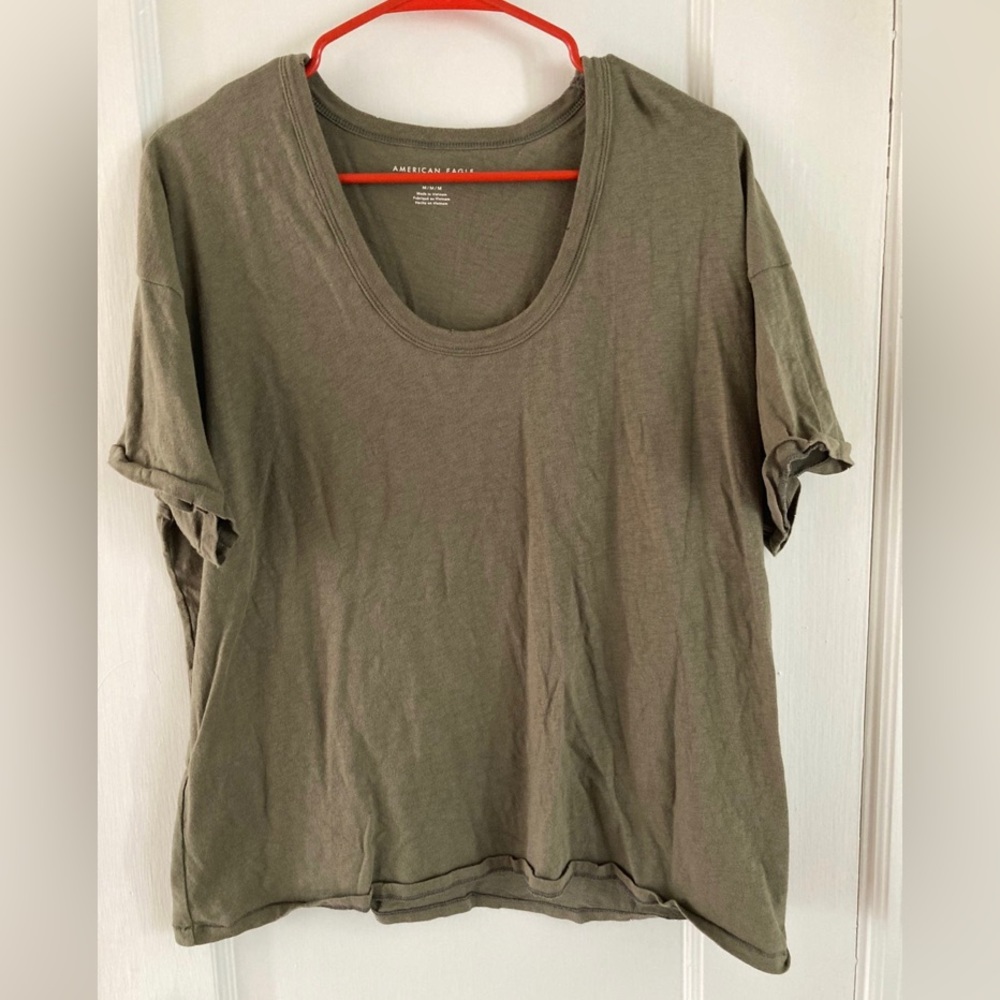 American Eagle Scoop Tee